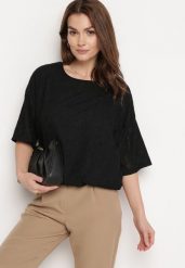 Czarna Bluzka Koronkowa z Krótkim Rękawem Kyrielle. Czarne bluzki Born2be, m, bez wzorów, z koronki, eleganckie, bez kołnierzyka, bez ramiączek. W wyprzedaży za 55.24 zł.