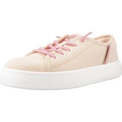 Buty HEY DUDE CODY Rose. Czerwone trekkingi Hey Dude, z tkaniny, trekkingowe. Za 196.99 zł.