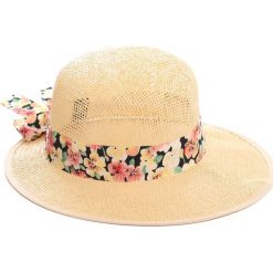 Jasnobeżowy Kapelusz Seasonal. Kapelusze Born2be. Za 39.99 zł.