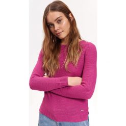 SWETER DŁUGI RĘKAW DAMSKI Z ZAMKIEM. Fioletowe golfy TOP SECRET, bez wzorów, z dzianiny, bez ramiączek. W wyprzedaży za 69.99 zł.