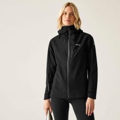 Kurtka turystyczna przeciwdeszczowa damska Birchdale wodoodporna. Brązowe kurtki sportowe Regatta, bez wzorów, z tkaniny, bez kaptura, trekkingowe. W wyprzedaży za 349.99 zł.