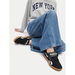 Sneakersy Reebok. Niebieskie kurtki Reebok, bez wzorów, bez kaptura. Za 219.99 zł.