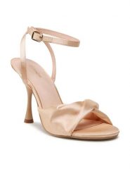 DeeZee Sandały Y39214-6 Beżowy. Brązowe sandały DeeZee, bez wzorów, z materiału, bez obcasa, na szpilce, bez zapięcia. Za 139.99 zł.