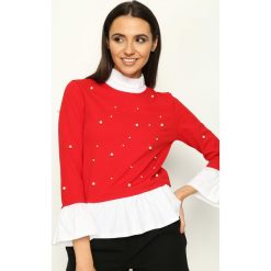 Czerwona Bluzka Spanish Pearl. Czerwone bluzki Born2be, s, bez wzorów, bez kołnierzyka, bez ramiączek. Za 29.99 zł.