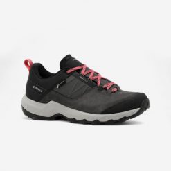 Buty turystyczne damskie Quechua MH500 wodoodporne. Czarne trekkingi QUECHUA, z kauczuku, outdoorowe. Za 289.99 zł.