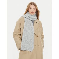 Szalik Tommy Hilfiger. Szare szaliki TOMMY HILFIGER, bez wzorów. Za 369.99 zł.