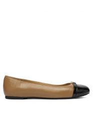 MICHAEL Michael Kors Baleriny Mandy Flat 40F5MAFP1A Beżowy. Brązowe baleriny MICHAEL Michael Kors, bez wzorów, ze skóry, bez obcasa. Za 419.99 zł.