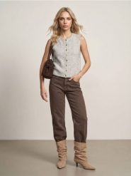 Bawełniane jeansy baggy z efektem sprania - brązowy. Brązowe jeansy Sinsay, bez wzorów. Za 59.99 zł.