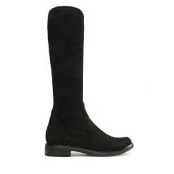 Kozaki Caprice. Czarne kozaki Caprice, bez obcasa, na płaskiej podeszwie, bez zapięcia. Za 379.99 zł.