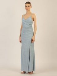 APART Sukienka w kolorze błękitnym rozmiar: 34. Niebieskie sukienki Apart, bez wzorów, sportowe, bez kołnierzyka, bez ramiączek, maxi, sportowe. Za 239.99 zł.