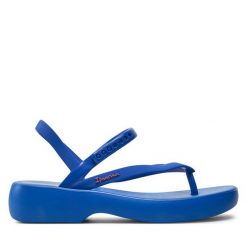 Sandały Ipanema. Niebieskie sandały Ipanema, bez wzorów, bez obcasa, na płaskiej podeszwie, bez zapięcia. Za 149.99 zł.