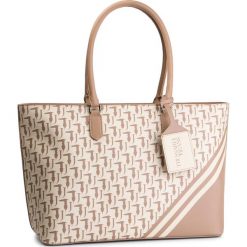 Torebka TRUSSARDI JEANS - New Vaniglia 75B00759 W619. Brązowe shopper Trussardi Jeans, bez wzorów, z jeansu, na ramię, bez dodatków. W wyprzedaży za 319.00 zł.