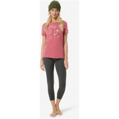 Koszulka SUPER.NATURAL W ROCK FLOWERS TEE. Czerwone koszulki sportowe super.natural, bez wzorów, bez ramiączek. Za 279.99 zł.