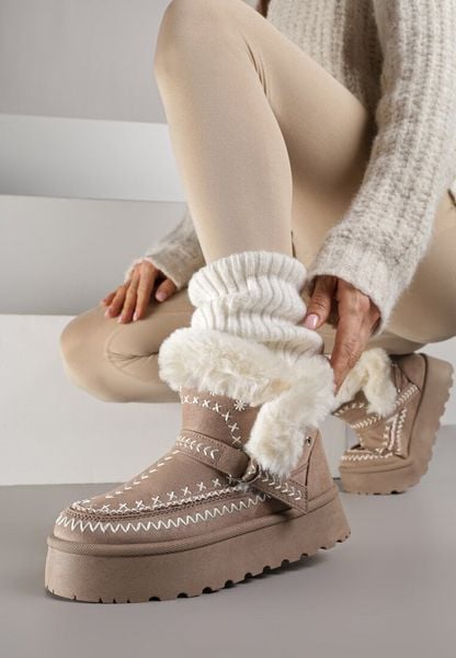 Ciemnobeżowe Śniegowce na Platformie z Futerkiem i Haftowanym Wzorem Celatusa. Brązowe trapery i śniegowce Renee, z jeansu. Za 109.99 zł.