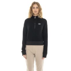 Bluza z zamek błyskawiczny na co dzień na siłownię. Czarne bluzy LEONE 1947 APPAREL, bez wzorów, z elastanu, bez kaptura. W wyprzedaży za 134.57 zł.