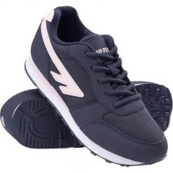 Buty do chodzenia damskie Hi-Tec Ernes. Niebieskie obuwie sportowe Hi-tec, z gumy, bez zapięcia, trekkingowe. Za 247.00 zł.