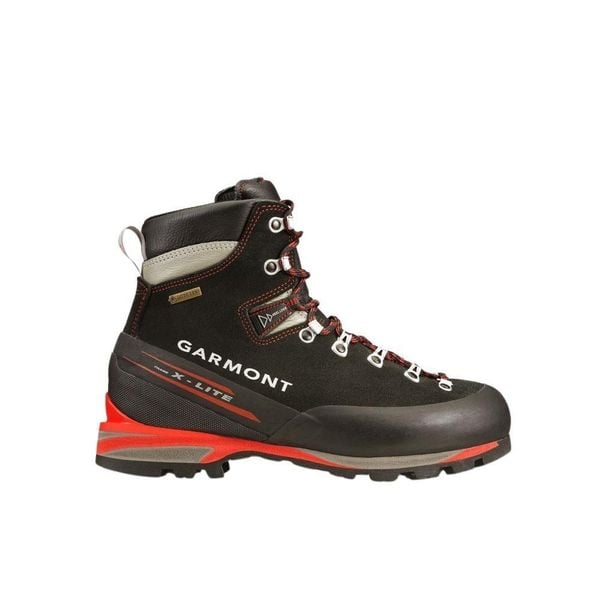 Buty trekkingowe Garmont Pinnacle GTX. Czarne trekkingi Garmont, z gore-texu, trekkingowe. Za 1,205.70 zł.