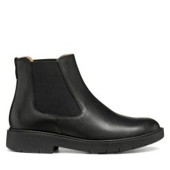 Sztyblety Geox. Czarne botki Geox, bez wzorów, bez obcasa, na płaskiej podeszwie, bez zapięcia. Za 639.99 zł.