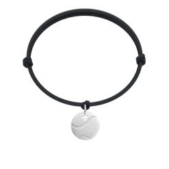 Bransoletka z posrebrzaną piłką do tenisa na grubym czarnym sznurku. Czarne bransoletki Lilou, posrebrzane. Za 129.00 zł.