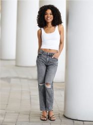 Jeansy boyfriend - szary. Szare jeansy Sinsay, l, bez wzorów. Za 69.99 zł.