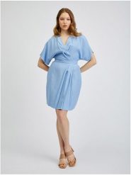 Orsay Sukienka w kolorze błękitnym rozmiar: 38. Niebieskie sukienki Orsay, bez wzorów, bez kołnierzyka, bez ramiączek, midi. Za 78.99 zł.