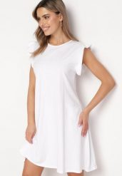 Biała Letnia Sukienka Bawełniana z Falbankami Wokół Ramion Sasare. Białe sukienki Born2be, na lato, l, bez wzorów, z bawełny, bez kołnierzyka, bez ramiączek, mini, trapezowe. Za 44.99 zł.