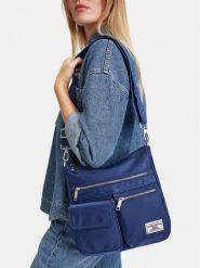 Guess Jeans Torebka CWBEO-GUESS-B-004-10 Granatowy. Niebieskie listonoszki Guess Jeans, z aplikacjami, z jeansu, bez dodatków. Za 179.99 zł.