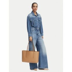 Torebka Calvin Klein. Brązowe shopper Calvin Klein, bez wzorów, bez dodatków. Za 649.99 zł.