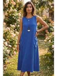 SOULSHAE Sukienka w kolorze niebieskim rozmiar: XXL/3XL. Niebieskie sukienki SOULSHAE, xl, bez wzorów, bez kołnierzyka, bez ramiączek, maxi. Za 124.95 zł.
