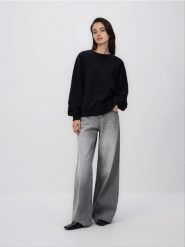 Gładka bluza z bawełną - czarny. Czarne bluzy Reserved, l, bez wzorów, z bawełny, bez kaptura. Za 89.99 zł.