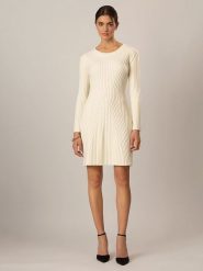 APART Sukienka dzianinowa w kolorze kremowym rozmiar: 42. Brązowe sukienki Apart, bez wzorów, z dzianiny, bez kołnierzyka, bez ramiączek, midi. Za 279.95 zł.