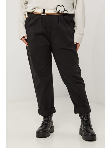 Curvy Lady Spodnie w kolorze czarnym rozmiar: 40/42. Czarne spodnie materiałowe Curvy Lady, na co dzień, bez wzorów, z bawełny, z standardowym stanem. Za 119.95 zł.