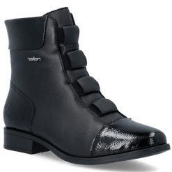 Skórzane botki damskie komfortowe czarne Rieker 77053-00. Czarne botki Rieker, bez wzorów, ze skóry, bez obcasa, bez zapięcia. Za 429.00 zł.