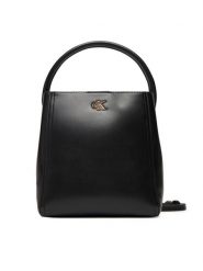 Calvin Klein Torebka Ck Bucket With Strap LV04F3174G Czarny. Czarne torebki klasyczne Calvin Klein, bez wzorów, ze skóry, bez dodatków. Za 599.99 zł.