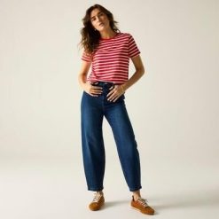 Damska koszulka z krótkim rękawem w paski Bayletta. Czerwone bluzki Regatta, bez wzorów, z bawełny, bez ramiączek. Za 137.50 zł.