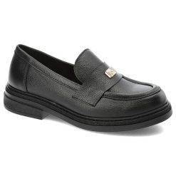 Czarne Mokasyny Armodo Eleganckie Obuwie Damskie. Czarne mokasyny Armodo, bez wzorów, ze skóry, bez obcasa. Za 331.99 zł.