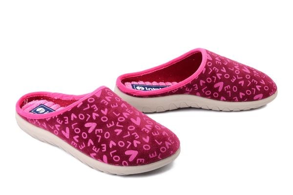 INBLU ET-32 016 bordowy, kapcie damskie. Czerwone obuwie domowe Inblu, bez wzorów, z tkaniny, bez zapięcia. Za 56.87 zł.