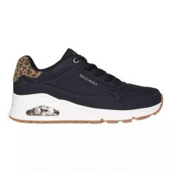 Baskets Femme UNO-JUNGLE NITE Noir SKECHERS. Czarne obuwie sportowe Skechers, ze skóry ekologicznej, bez zapięcia. Za 382.50 zł.
