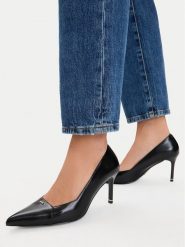 MEXX Szpilki EO-WS1313-01 Czarny. Czarne szpilki Mexx, bez wzorów, ze skóry, bez obcasa, na szpilce, bez zapięcia. Za 329.99 zł.