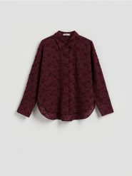Bawełniana koszula z haftowaniem - burgundowy. Czerwone koszule Reserved, l, bez wzorów, z bawełny, bez kołnierzyka, bez ramiączek. Za 149.99 zł.