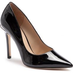 Szpilki GUESS - Bellamy2 FL6BY2 PAF08 BLACK. Czarne szpilki Guess, z aplikacjami, ze skóry ekologicznej, bez obcasa, na obcasie, bez zapięcia. W wyprzedaży za 339.00 zł.