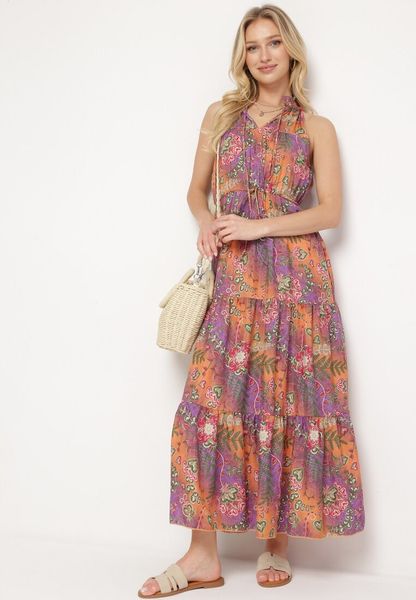 Pomarańczowa Taliowana Sukienka w Kwiaty z Gumką w Pasie i Wiązaniem przy Szyi Lusaria. Brązowe sukienki Born2be, na imprezę, na lato, m, bez wzorów, boho, bez kołnierzyka, bez ramiączek. Za 89.99 zł.