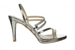 Sandały Bayla-187 587-1123 Silver 187117, Srebrny, Skóra ekologiczna - 39. Szare sandały Bayla, bez wzorów, z lakierowanej skóry, biznesowe, bez obcasa, bez zapięcia. W wyprzedaży za 116.10 zł.