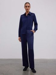 BGN Spodnie w kolorze granatowym rozmiar: 36. Niebieskie spodnie materiałowe BGN, na co dzień, bez wzorów, z materiału. Za 131.12 zł.