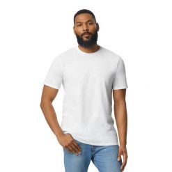 Koszulka Unisex Dla Dorosłych Softstyle Plain Enzyme Washed T-shirt. Białe t-shirty GILDAN, bez wzorów, bez kołnierzyka, bez ramiączek. Za 47.99 zł.