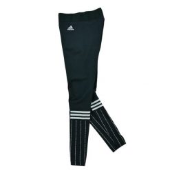 Second life - Legginsy do fitnessu, jogi i biegania dla kobiet - Jak nowy. Czarne legginsy Adidas, s, bez wzorów. Za 122.63 zł.