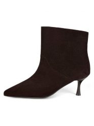 Loft37 Skórzane botki w kolorze brązowym rozmiar: 39. Brązowe botki loft37, bez wzorów, bez obcasa, na szpilce, bez zapięcia. Za 521.99 zł.