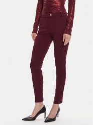 Rinascimento Chinosy CFC0126226003 Bordowy Slim Fit. Czerwone spodnie materiałowe Rinascimento, m, bez wzorów, z syntetyku. Za 379.99 zł.