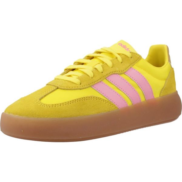 Buty ADIDAS BARREDA DECODE Żółty. Żółte trekkingi Adidas, ze skóry, trekkingowe. Za 396.35 zł.