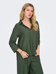 JDY Bluzka "Pepper" w kolorze zielonym rozmiar: XL. Zielone bluzki JDY, xl, bez wzorów, bez kołnierzyka, bez ramiączek. Za 83.81 zł.